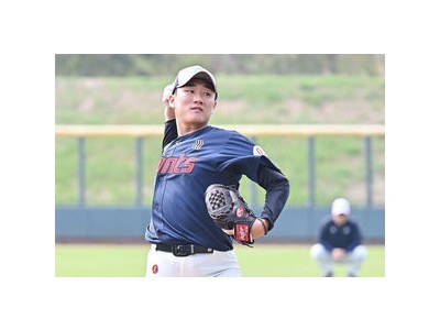 김영준 3연패 투수 됐다