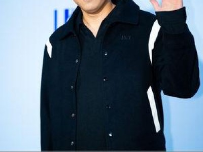 대도서관 동료들 애도 속 영면