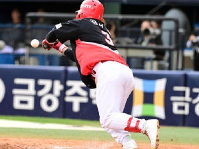 이범호 감독 스퀴즈 번트 순간에 감동했네